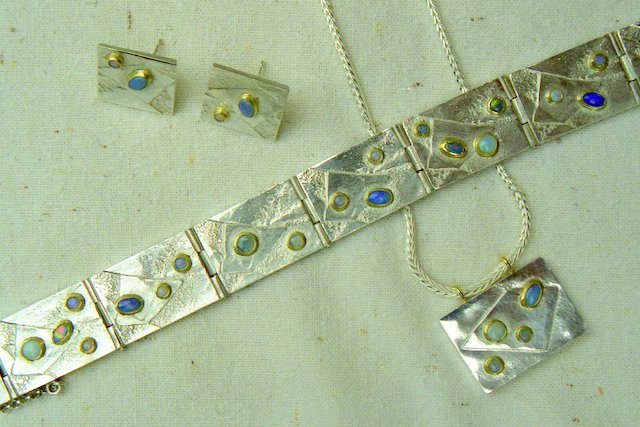 Image 18 of 61  -  71 kB