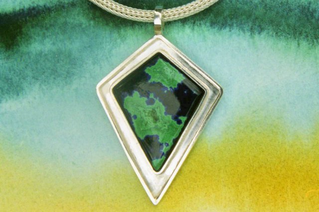 Image 25 of 61  -  52 kB