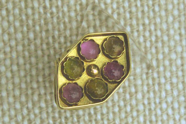 Image 38 of 61  -  60 kB