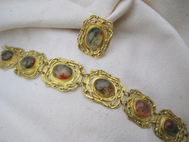 Image 16 of 32  -  81 kB