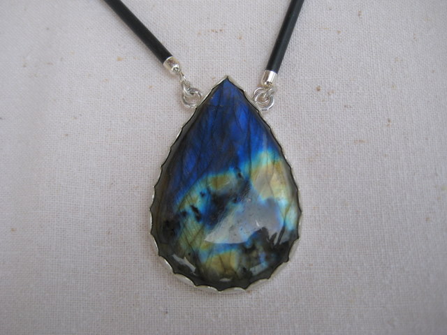 Image 32 of 32  -  70 kB